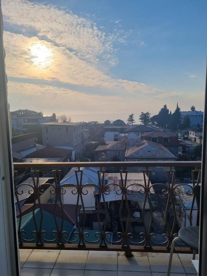 Ахра Hotell Gagra Exteriör bild