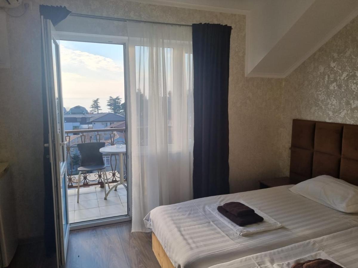 Ахра Hotell Gagra Exteriör bild