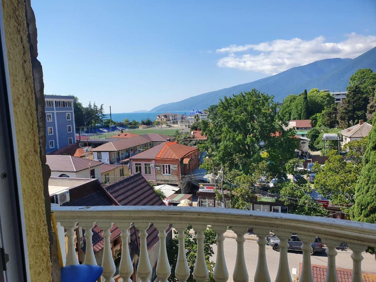 Ахра Hotell Gagra Exteriör bild